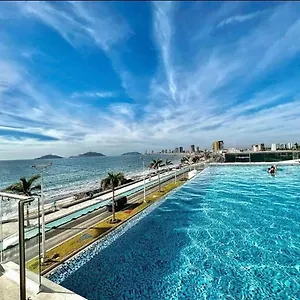 https://sunset-view-malecon-mazatlan.mazatlan-hotels.com
