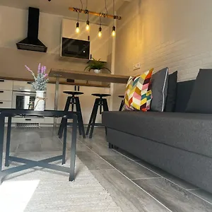 https://la-nia-bonita.in-canary-islands.com